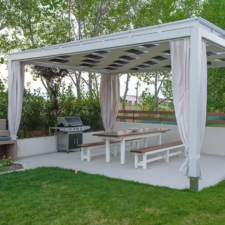 Corali Luxury Villas Feriehus *